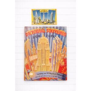 Vintage New York City Pictorial Souvenir Book & Unused Post Card C. 40s- 50s